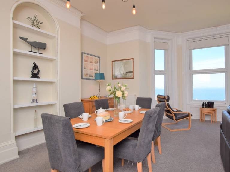 Cottage  Cowes