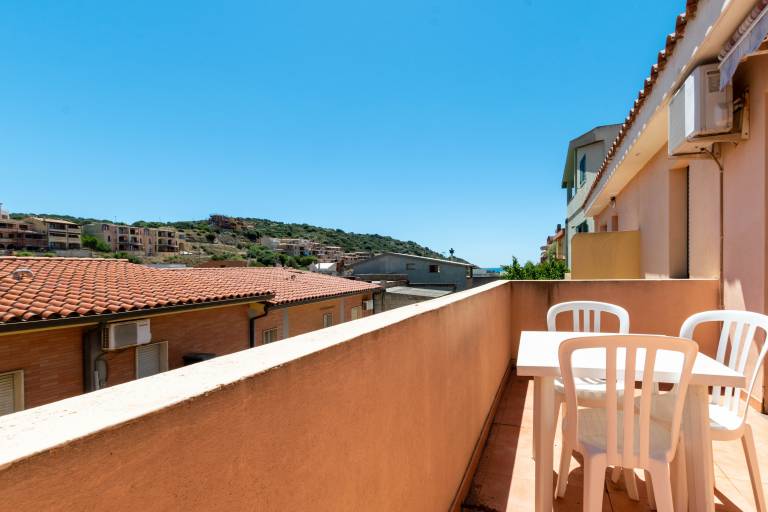 Rental apartment with patio & garden | City view — photo 2