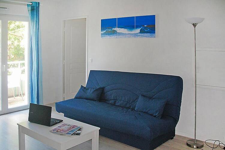 Rental apartment with yard, pool & terrace | Next to the beach | Pet-friendly — photo 2