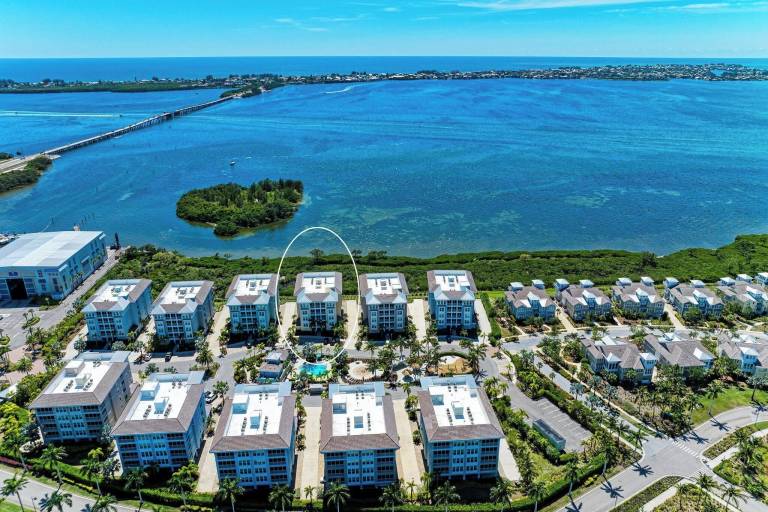 Condo Holmes Beach