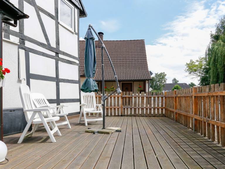 Spacious vacation home | Pets allowed — photo 2