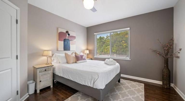 Rental apartment with 2 rooms for 4 persons — photo 4