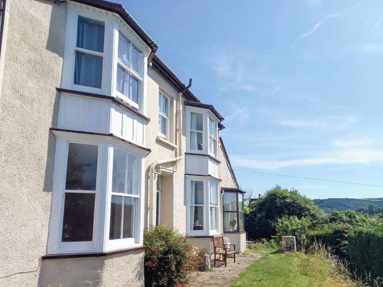 Cottage Combe Martin