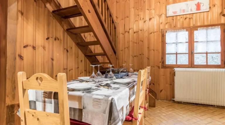 Chalet with yard, terrace & barbeque | Garden view — photo 5