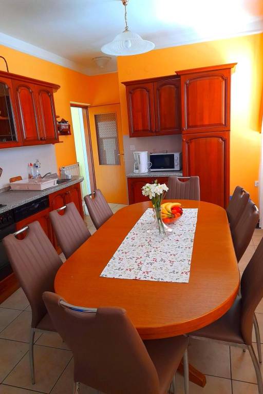 Fully equipped apartment with BBQ, yard & patio | Nature view | Pets are welcome — photo 4