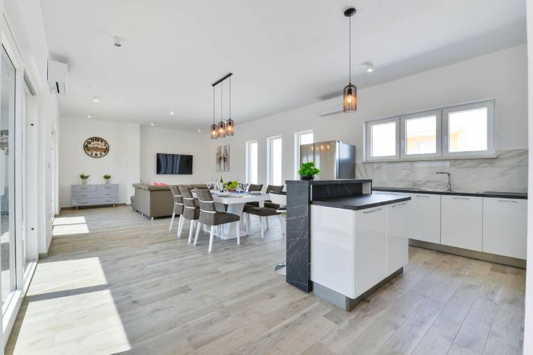 Ferienhaus in Vrsi für max. 8 Personen Ferienhaus in Vrsi für max. 8 Personen