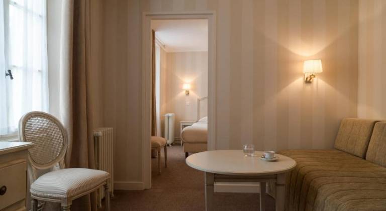 Hostellerie des Trois Pigeons, Paray-le-Monial — photo 2