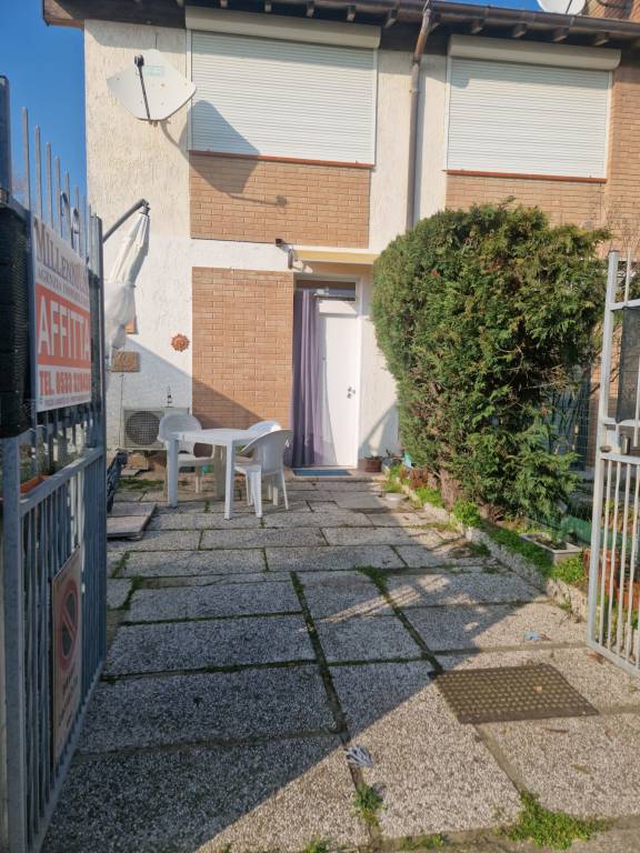 Apartment with yard | Pets are welcome — photo 3