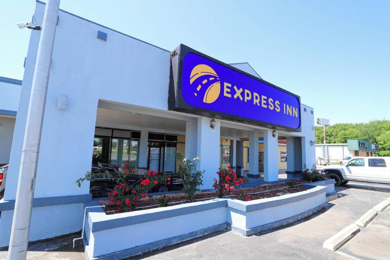 Express Inn — photo 5