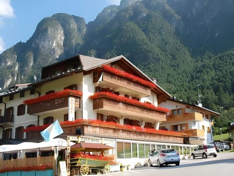 Albergo Ristorante Cacciatori in Auronzo di Cadore