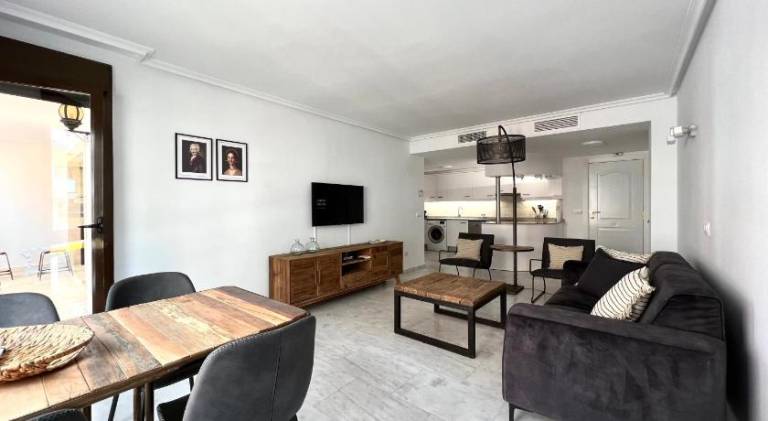 Apartment with 2 rooms for 4 persons — photo 2