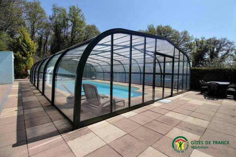 Pleasant gite with pool, garden & patio | Pets allowed — photo 2