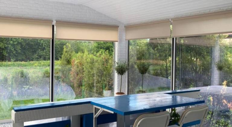 Chalet with patio, barbecue & yard — photo 2