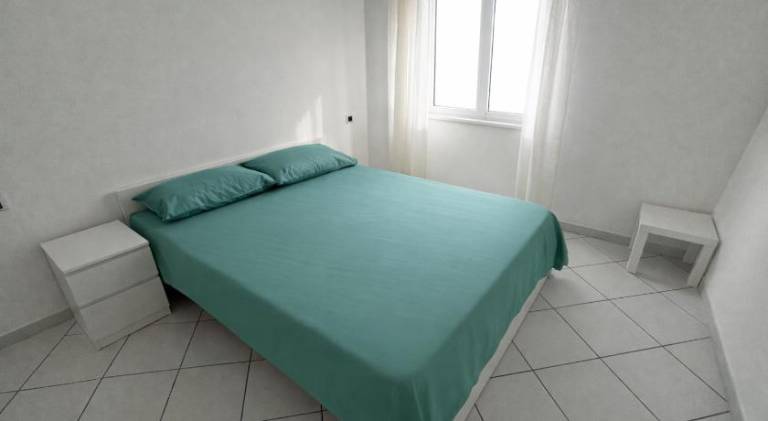 Holiday apartment with 1 room for 5 persons — photo 5