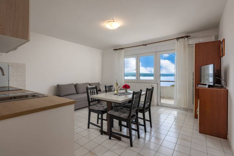 Apartment with 1 room for 3 persons — photo 3
