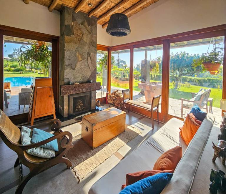 W Spacious 4BR Country House w Pool in Mala — photo 4