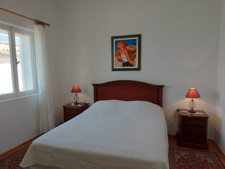 Rental apartment with terrace — photo 3