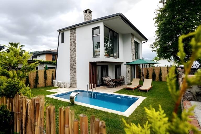 Vacation home with pool, barbeque & garden | Pets are welcome — photo 3