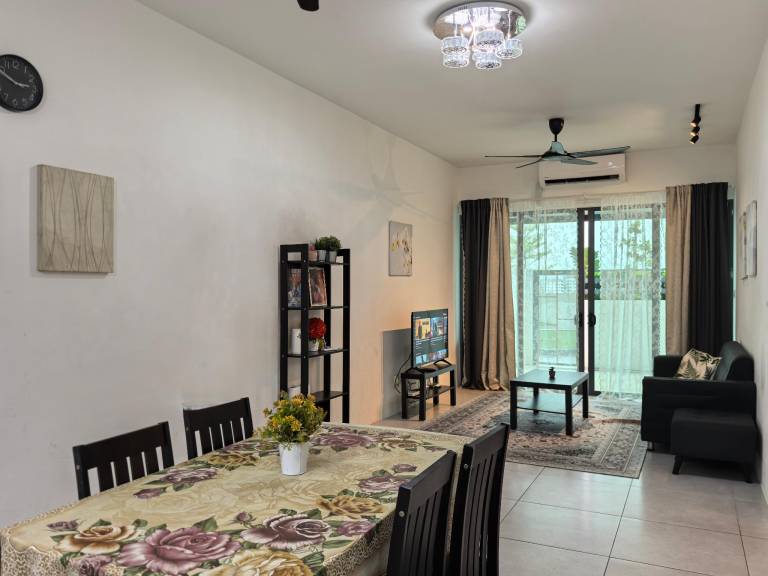 100 m&sup2; Ferienwohnung