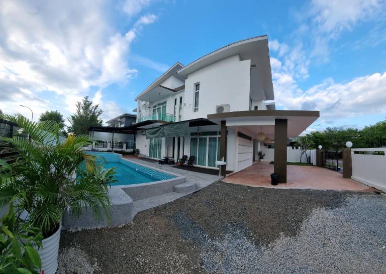 446 m&sup2; Ferienhaus