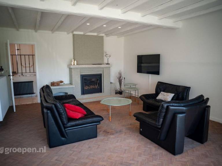 Vacation home with terrace — photo 3