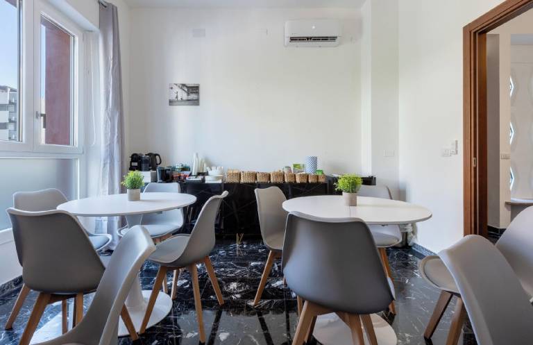 Hesa House — photo 4