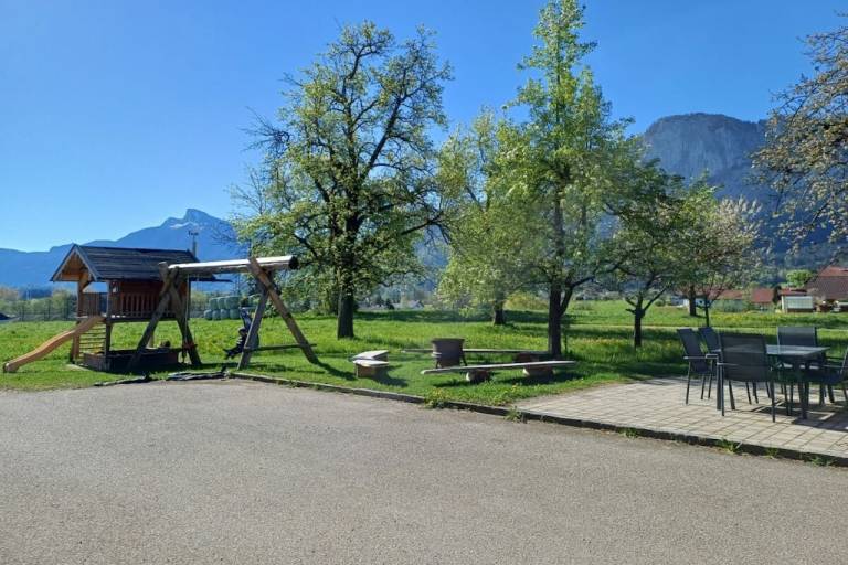 Ferienhaus in Sankt Lorenz, Gemeinde Innerschwand am Mondsee für max. 4 Personen Ferienhaus in Sankt Lorenz, Gemeinde Innerschwand am Mondsee für max. 4 Personen