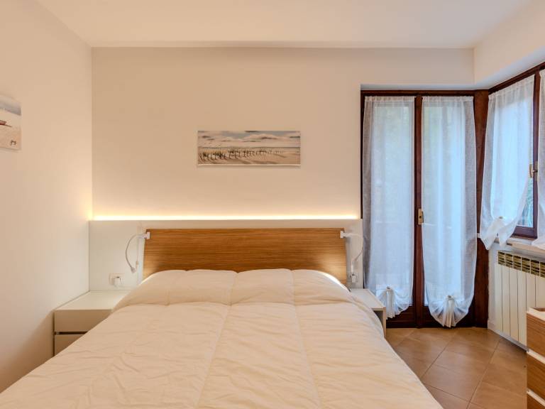 Rental apartment with garden, terrace & grill — photo 4