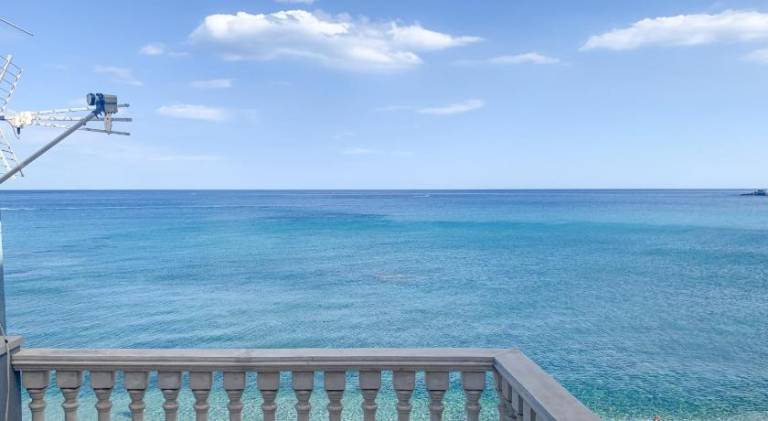 Holiday apartment with terrace in Taormina