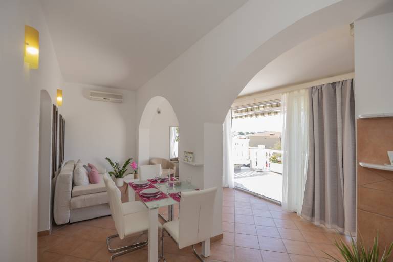Holiday apartment with terrace | Sea view — photo 3