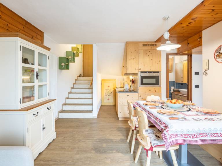 Ferienwohnung in Pozza di Fassa, Dolomiten für max. 4 Gäste - nahe Skigebiet