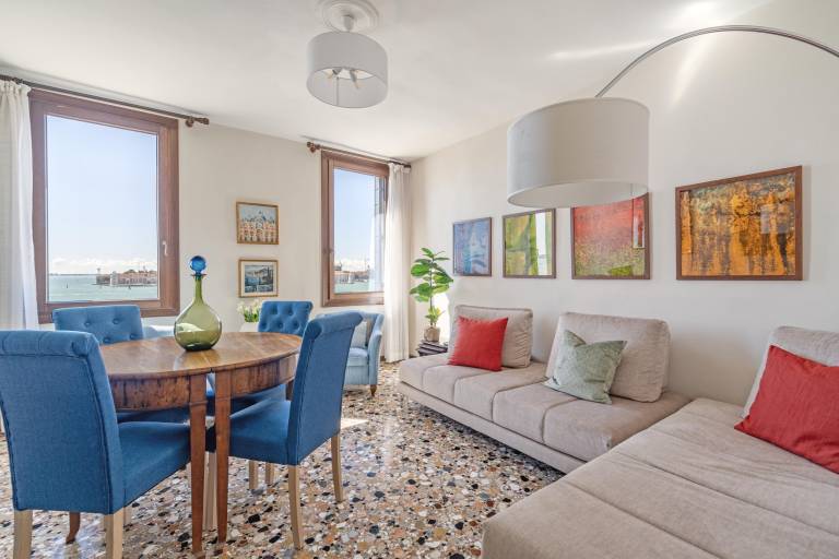 Fully equipped nice holiday apartment with terrace | Close to Rialto Bridge | Pets allowed — photo 4