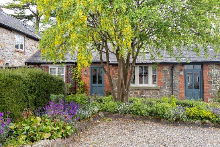 Courtyard Cottage in Oswestry
