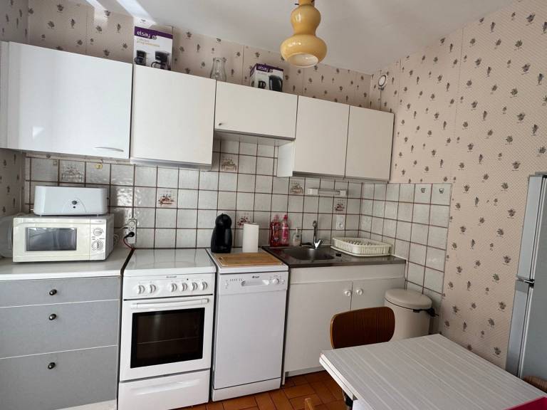 35m² Apartment with South-East Terrace and Private Parking — photo 4
