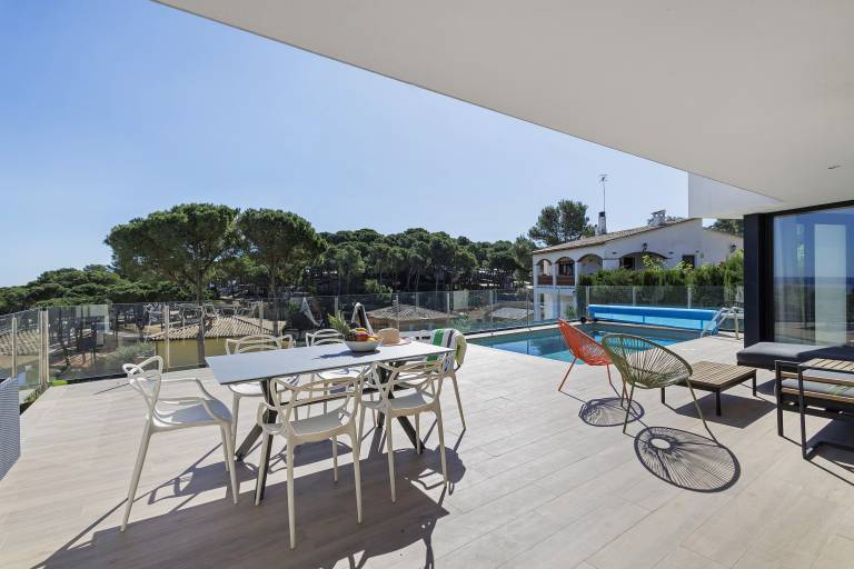House with garden, barbeque & pool | Sea view — photo 3