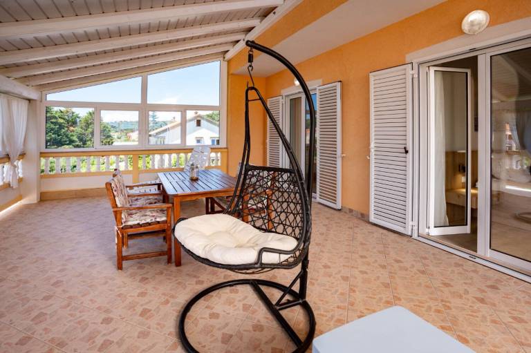 Fully equipped nice holiday apartment with barbecue, pool & patio | Garden view | Dogs allowed — photo 2