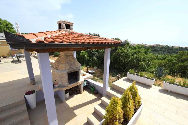 Apartment Zrinka 2 with pool — photo 2