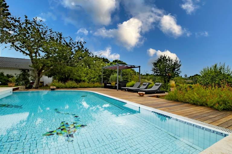 L'Orée des Vignes – Apartment with Terrace and Shared Pool in Saint-Romain-la-Virvée — photo 3