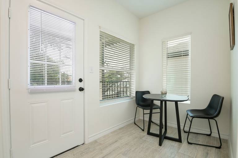 1 Mi to Historic Market Square: Spacious Townhome — photo 5