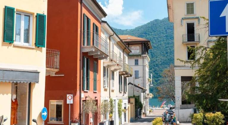 Spacious holiday apartment | Pets allowed in Brunate