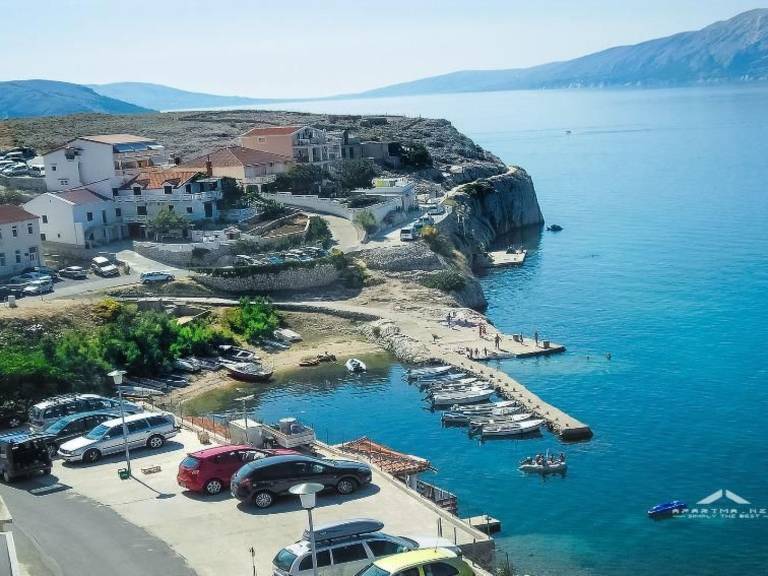 Apartment with BBQ in Senj
