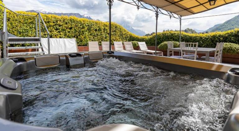 Rental apartment with pool & jacuzzi — photo 3