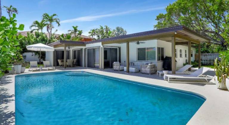House with pool | Close to the beach | Pets allowed in Pompano Beach, FL