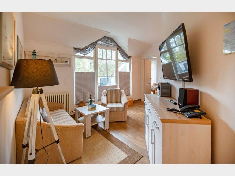 Komfort Ferienwohnung mit 1 Schlafzimmer und Balkon im Dachgeschoss in Binz