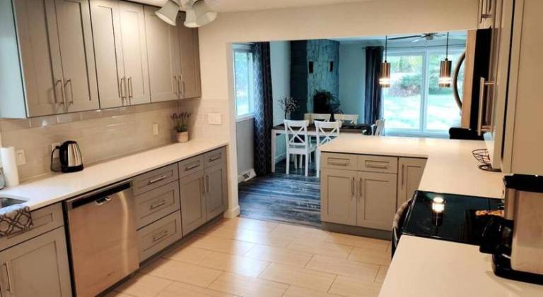 Ample vacation home | Pets allowed — photo 5