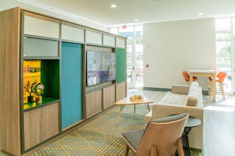 Holiday Inn & Suites Orlando I-Drive - Theme Parks by IHG — photo 4