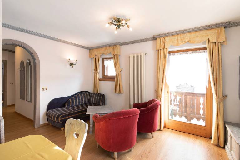 Holiday Apartment "Casa Li Roina n 46" with Mountain View, Balconies & Wi-Fi — photo 4