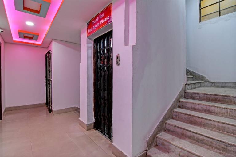 Hotel O AIRPORT PALACE