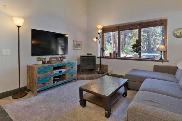 Cabin Mammoth Lakes