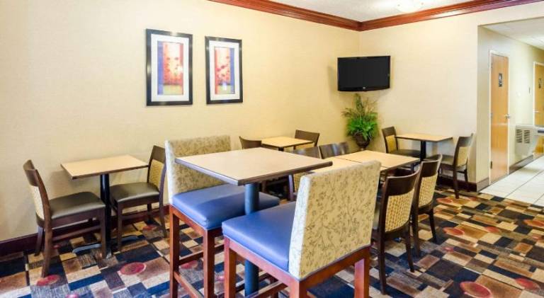 Quality Inn Lynchburg near University — photo 4